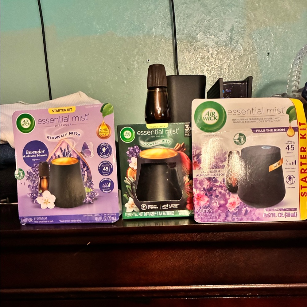 🆕 3 Air Wick Essential Mist Diffusers & Mist -Lavender & Almond Blossom 💜